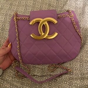 Chanel Lavender Quilted Shoulder Bag with Gold Chain